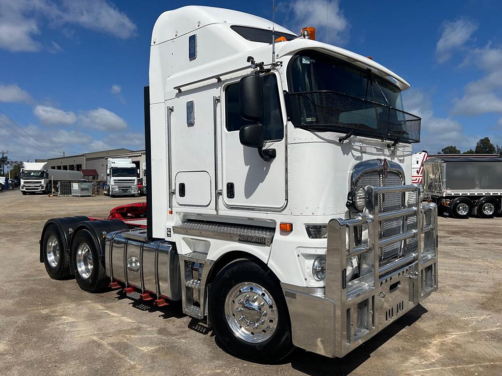 2017 Kenworth K200 6x4 PRIME MOVER. CUMMINS REBUILD HISTORY. B DOUBLE