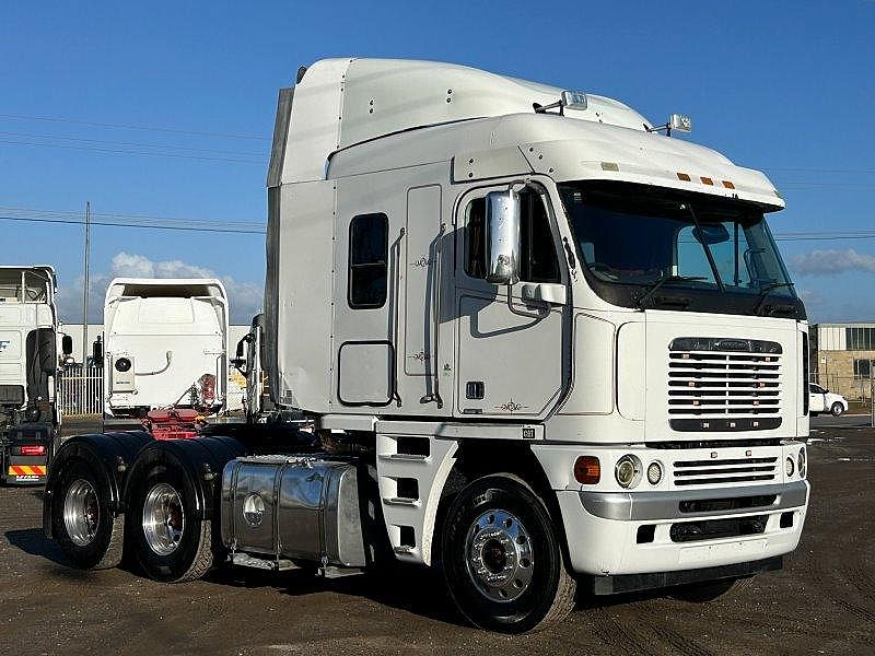 2006 Freightliner Argosy Prime Mover » Rob Sinclair Equipment Finance
