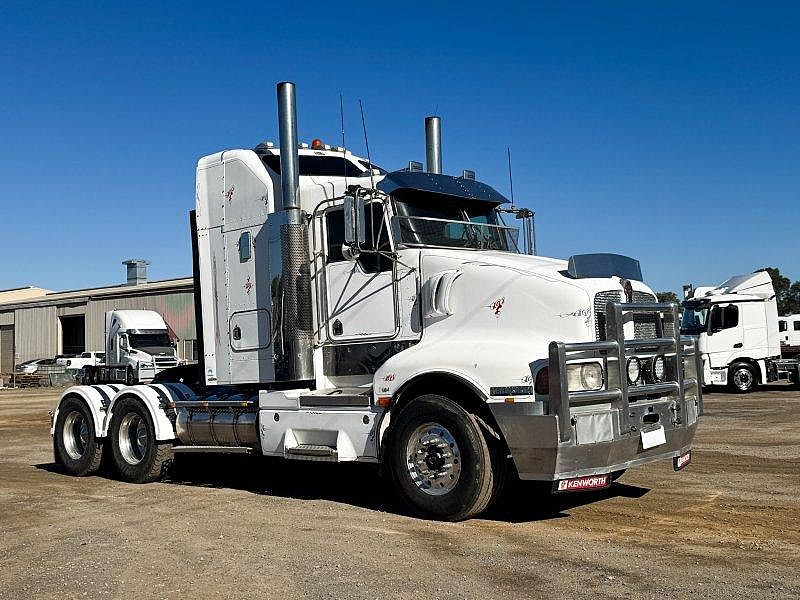 2003 Kenworth T604 Prime Mover
