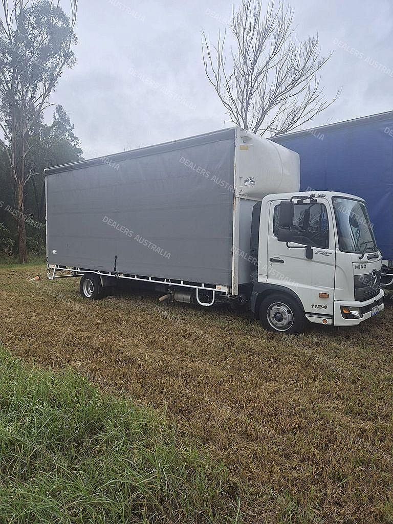 2020 Hino Fc 1124 10 Pallet Curtain Side Truck