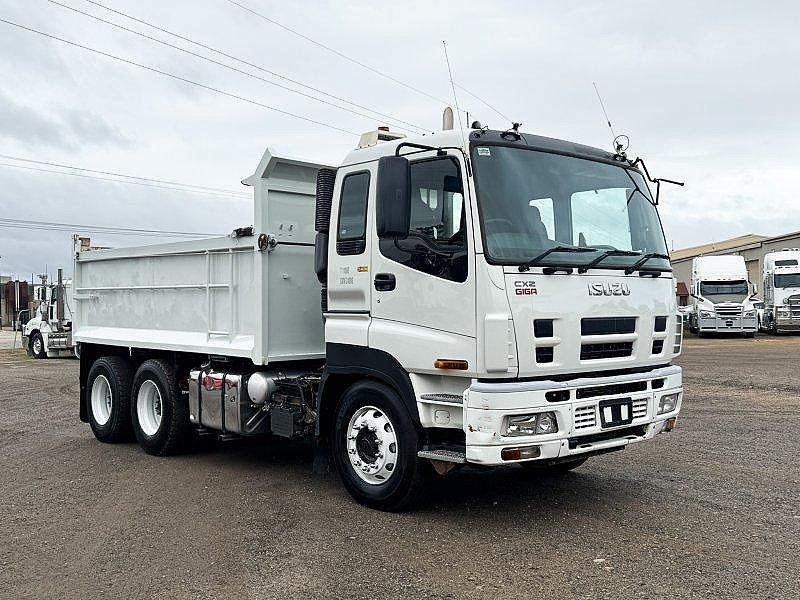 2011 Isuzu Giga CXZ Tipper