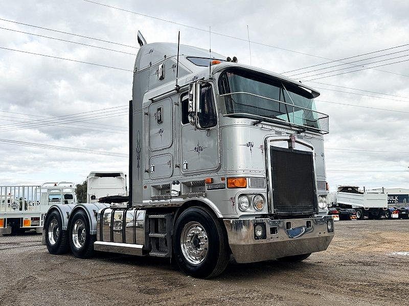 2009 Kenworth K108 Aerodyne Prime Mover