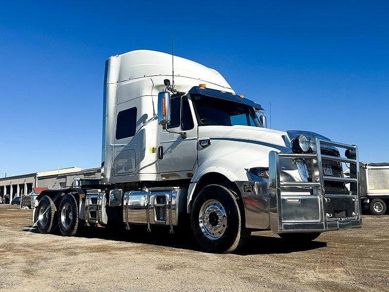 2014 Caterpillar CT630 Prime Mover