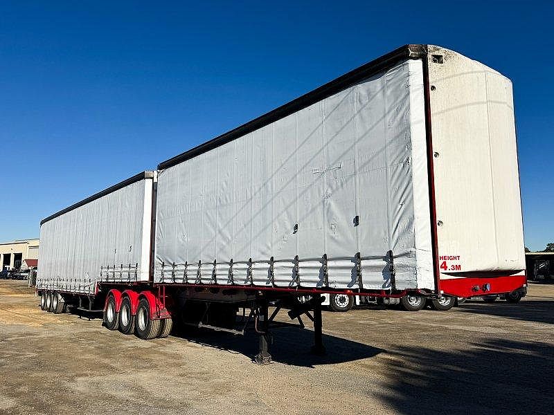 2005 Lusty B-Double Curtain Side Combination