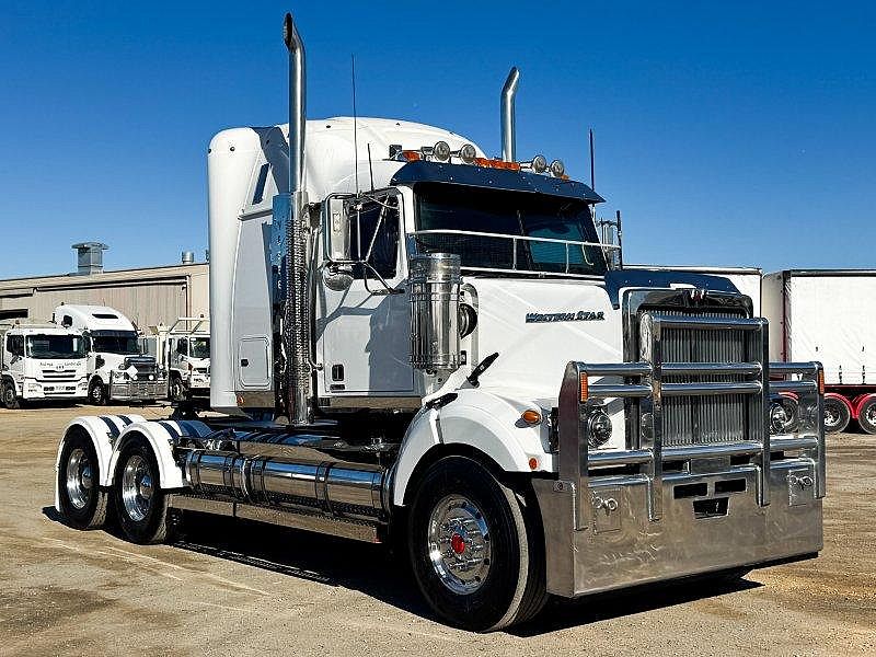 2018 Western Star 4864Fx Prime Mover